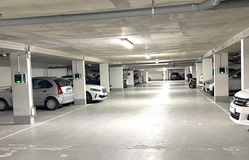 PARKNPLUG : Installation de bornes de recharge en copropriété